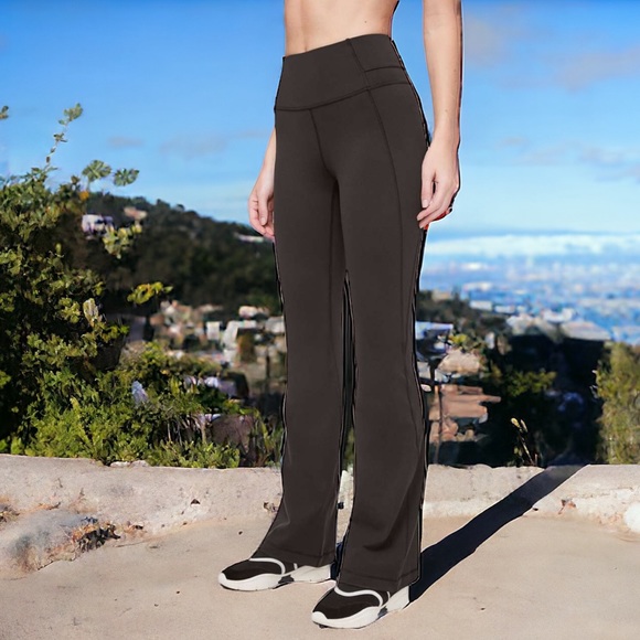 lululemon athletica Pants - Lululemon Groove Pant Flare Full-On Luxtreme 32" in 
Black Sz 12